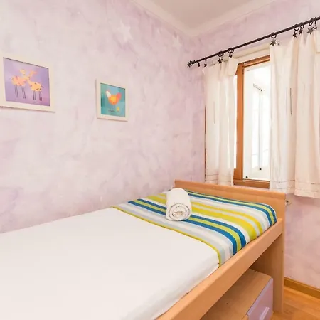 Yourhouse Ca Na Ferrera *